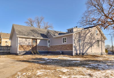 /international/us/606-1st-avenue-s-altoona-ia-110105051922/