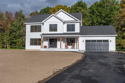 /international/us/77-white-rock-hill-road-bow-nh-110105000343/