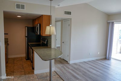 /international/us/200-e-southern-avenue-tempe-az-110107796044/