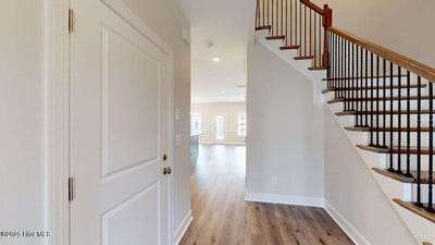 /international/us/2001-newbury-way-greenville-nc-110103481553/