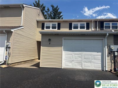 /international/us/5-stonewood-place-catasauqua-boro-pa-110107785535/