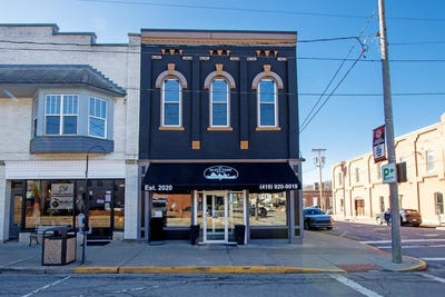 /international/us/153-main-street-loudonville-oh-110107415502/