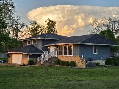 /international/us/408-south-country-club-road-chanute-ks-110107312352/