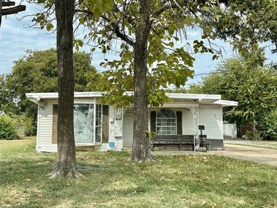 /international/us/1819-e-may-street-sherman-tx-110110417665/