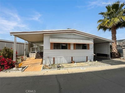 /international/us/575-s-lyon-avenue-hemet-ca-110107003582/