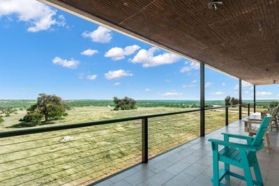 /international/us/300-junker-hill-dr-fredericksburg-tx-110105906289/