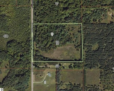 /international/us/mackinaw-trail-leroy-mi-110108017568/