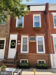 /international/us/422-wolf-street-philadelphia-pa-110108613570/