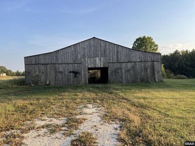/international/us/1024-white-rd-gleason-tn-110107519311/
