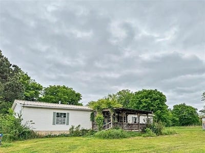 /international/us/15520-n-clear-creek-road-hulbert-ok-110108396740/
