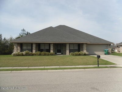 /international/us/14597-s-bruce-cove-biloxi-ms-110108606062/