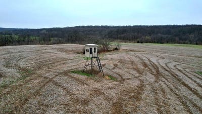 /international/us/000-loeffler-store-trail-green-castle-mo-110107057014/