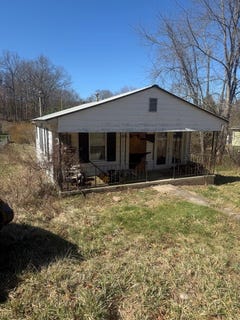 /international/us/114-lively-beckley-wv-110106554779/