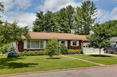 /international/us/704-alder-street-black-river-falls-wi-110100869110/?lang=en