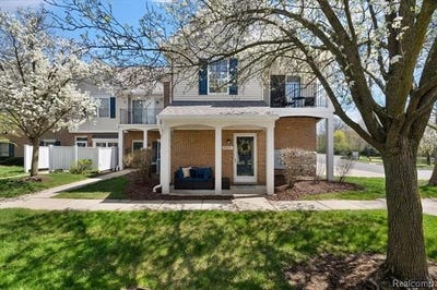 /international/us/2880-cottonwood-drive-waterford-twp-mi-110107655851/