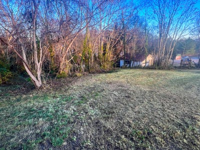 /international/us/140-hopewell-church-way-dandridge-tn-110101195925/