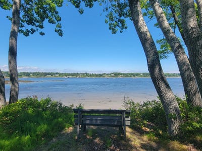 /international/us/25-bridge-street-milbridge-me-110119682615/