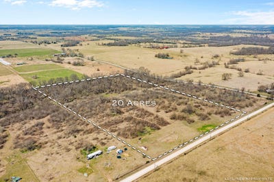 /international/us/21170-s-1125-road-stockton-mo-110106853480/