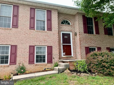 /international/us/108-gabriel-court-smithsburg-md-110108280048/