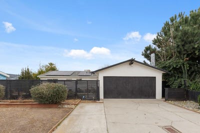 /international/us/15940-warfield-road-lathrop-ca-110105934243/