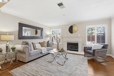 /international/us/1510-corte-reina-cmn-livermore-ca-110108872940/