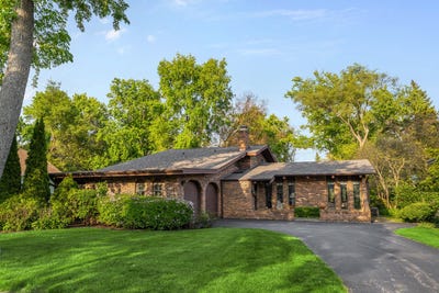 /international/us/329-s-fairfield-avenue-lombard-il-110108239976/