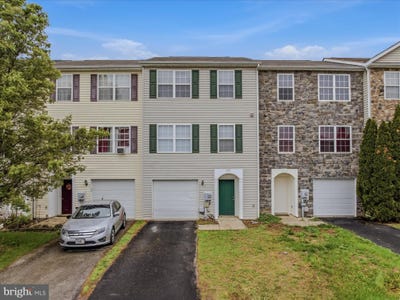 /international/us/206-pony-circle-martinsburg-wv-110107807318/