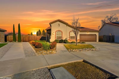 /international/us/3646-e-meadow-court-visalia-ca-110105199793/