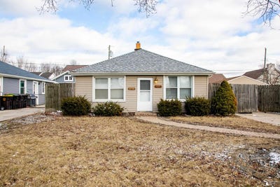 /international/us/5323-lathrop-street-trenton-mi-110105958706/