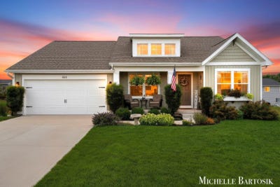 /international/us/469-seneca-ridge-drive-middleville-mi-110119507640/