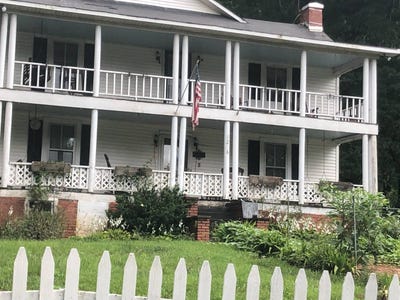 /international/us/1206-pleasant-hill-road-landrum-sc-110108716087/