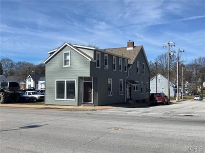 /international/us/501-s-5th-street-st-charles-mo-110106530152/