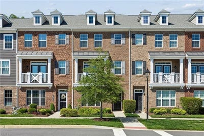 /international/us/4951-settlers-market-boulevard-williamsburg-va-110108639954/