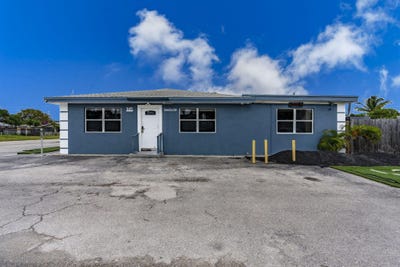 /international/us/945-miner-road-lake-worth-fl-110106438418/