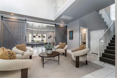 /international/us/701-inverary-drive-edmond-ok-110107260736/