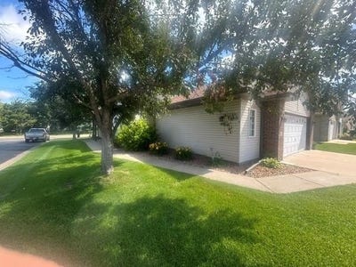 /international/us/1521-wyldwood-lane-ne-spring-lake-park-mn-110108850323/