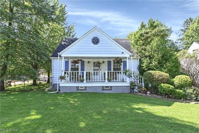 /international/us/7339-tilby-road-north-royalton-oh-110119668358/