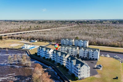 /international/us/416-captains-cove-edenton-nc-110106622149/