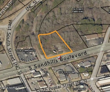 /international/us/108-s-sandhills-boulevard-aberdeen-nc-110103775199/
