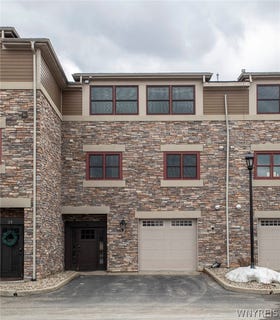 /international/us/25-ellicottvillas-ellicottville-ny-110106364093/