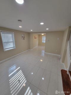 /international/us/333-brinton-avenue-trenton-nj-110107939371/