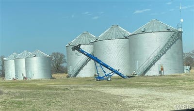 /international/us/551-county-road-652-broseley-mo-110100973066/