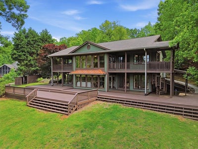/international/us/100-brittany-way-pickens-sc-110107876085/