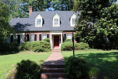 /international/us/809-first-ave-farmville-va-110100425509/?lang=zh-cn