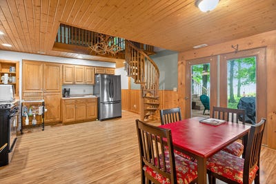 /international/us/9355-township-road-169-west-liberty-oh-110100266282/