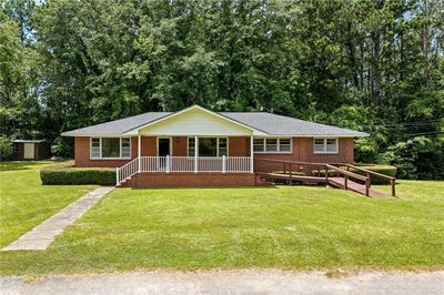 /international/us/65-alberta-street-camp-hill-al-110100893095/