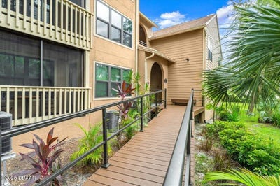 /international/us/1401-s-palmetto-avenue-daytona-beach-fl-110101350290/?lang=en
