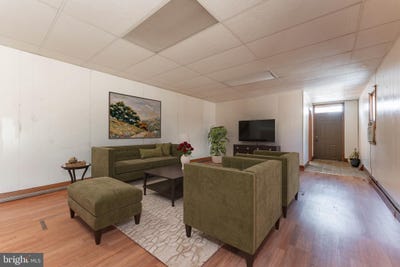 /international/us/637-chester-pike-prospect-park-pa-110100506314/