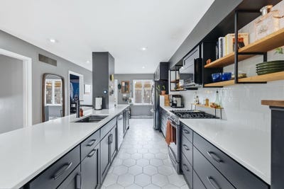 /international/us/6643-quail-ridge-lane-fort-wayne-in-110108469701/