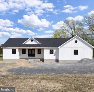 /international/us/51-holly-estates-drive-gardners-pa-110107170378/